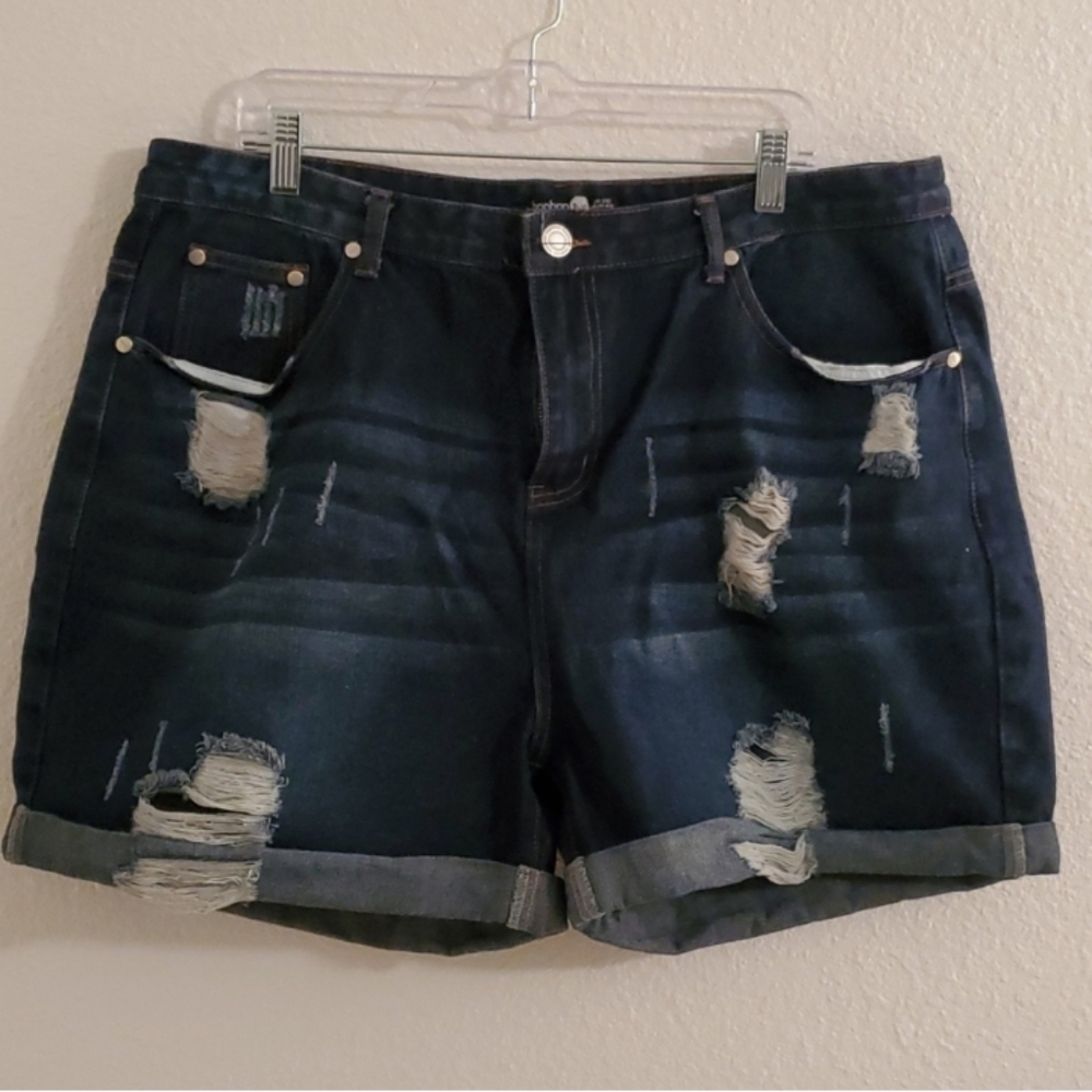 BOOHOO Distressed Jean Shorts